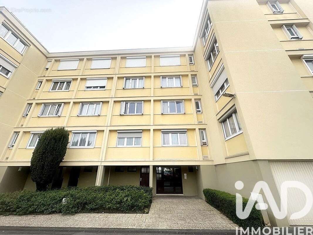 Photo 9 - Appartement à VITRY-SUR-SEINE