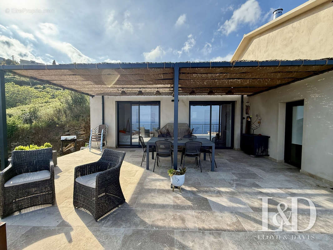 Maison à SAN-MARTINO-DI-LOTA