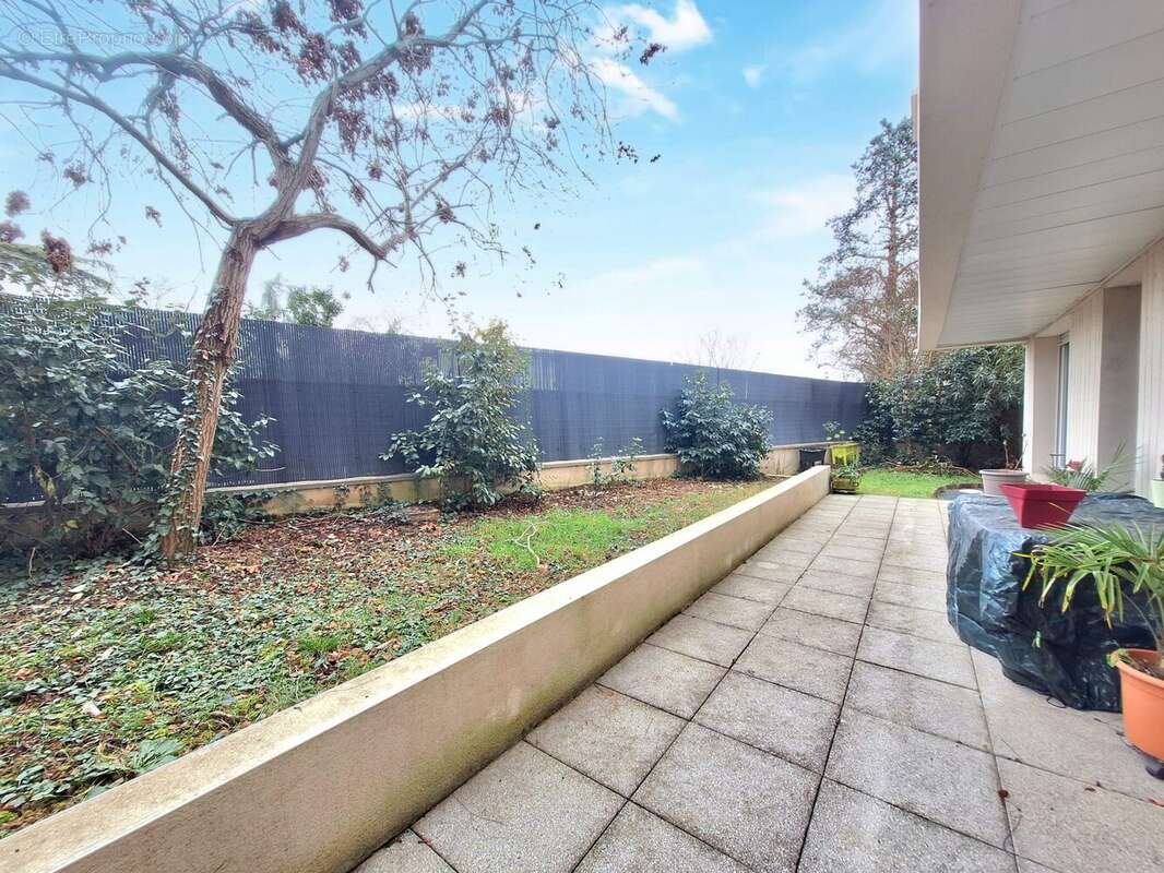 Appartement à LAUNAGUET