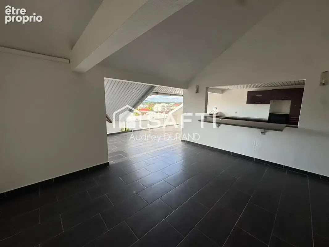 Photo 1 - Appartement à CAYENNE
