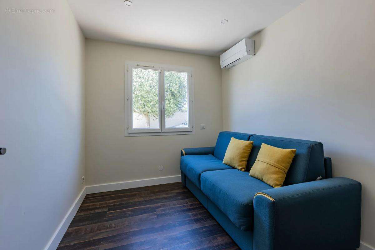 Maison à CUXAC-D&#039;AUDE