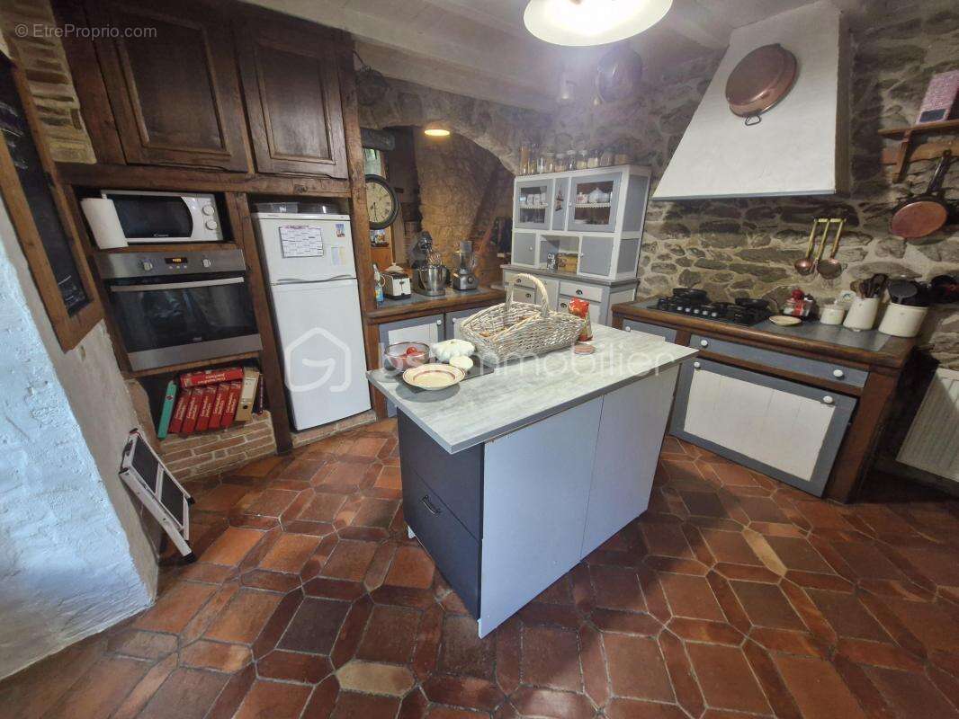 Maison à PORT-SAINTE-FOY-ET-PONCHAPT