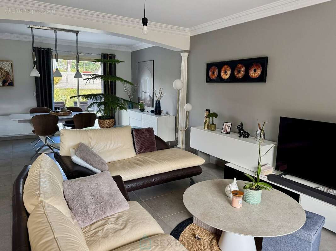 Maison à MOUSSEAUX-SUR-SEINE