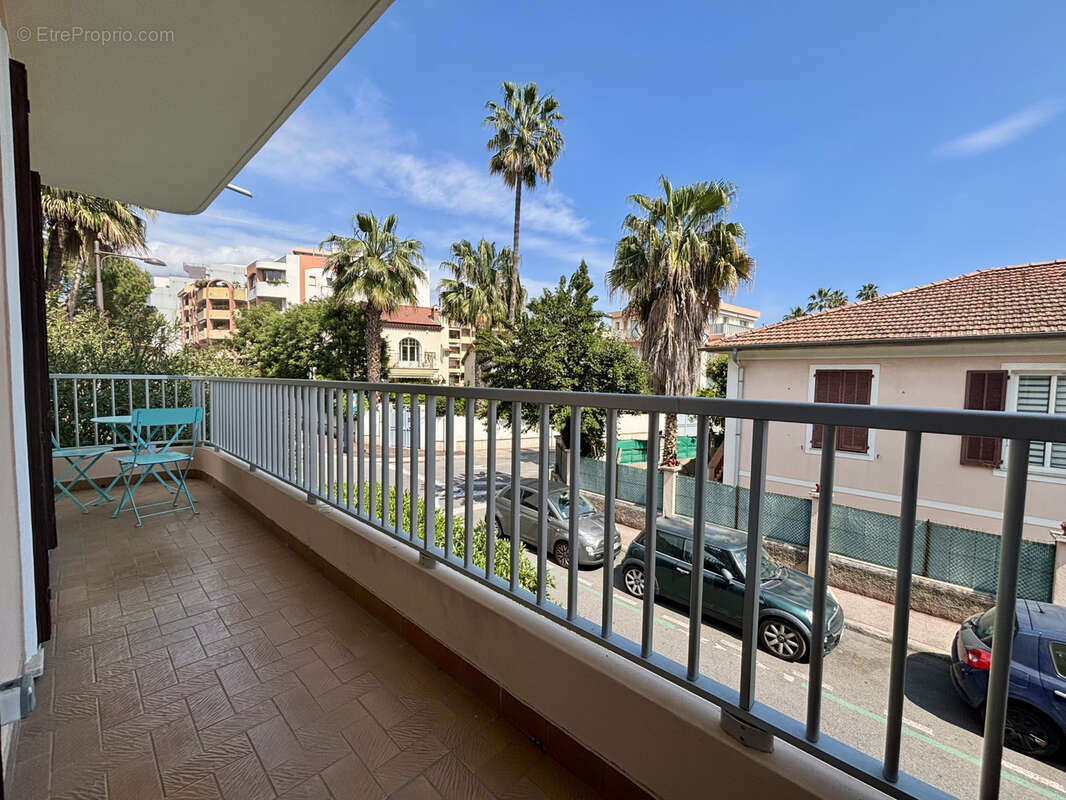 Appartement à ROQUEBRUNE-CAP-MARTIN