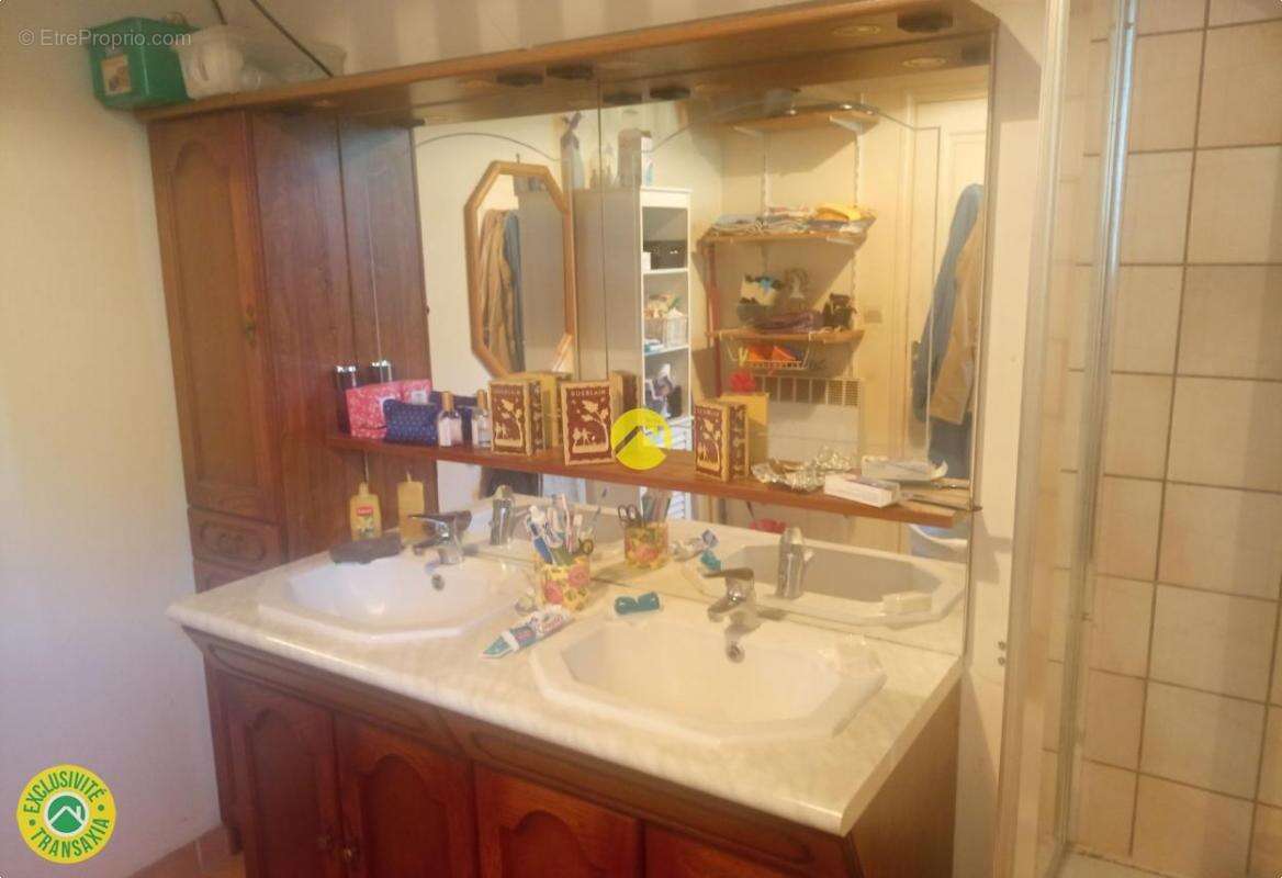 Maison à AIX-EN-OTHE