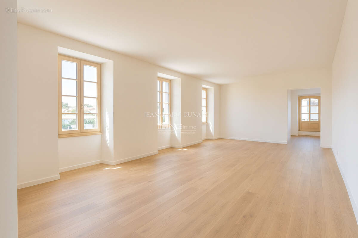 Maison à BONNE