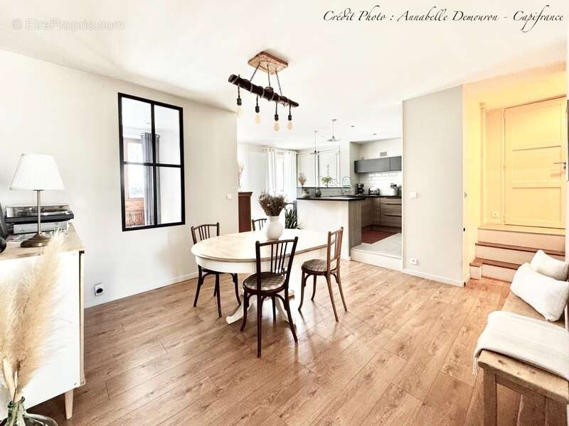 RIOM - EXCLUSIVITÉ – Maison de ville de caractère P6 entièrement rénovée avec jardin, abri et cave - photo 5