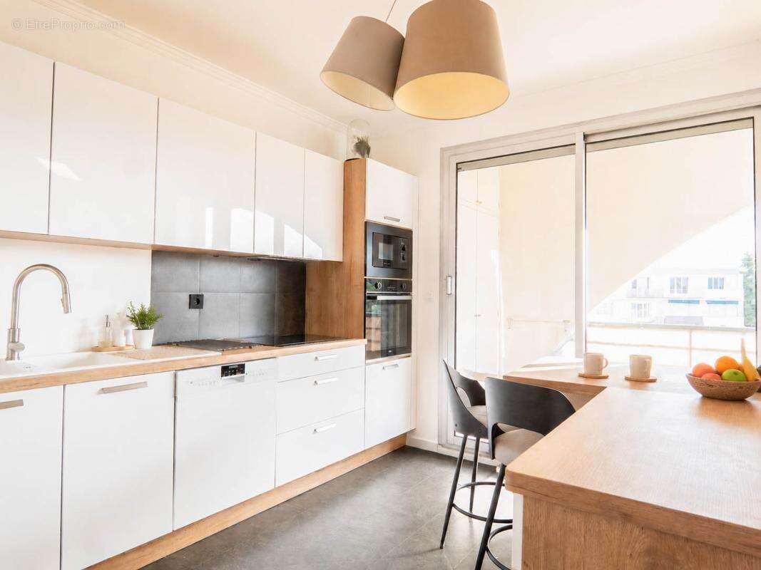 Appartement à BRON