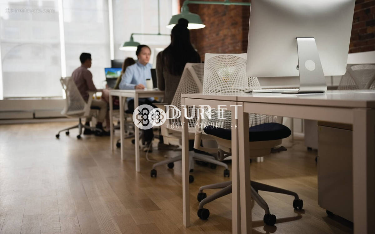 Commerce à LE GIROUARD