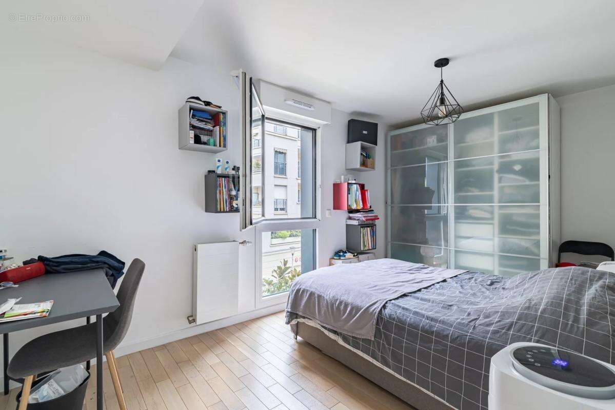 Appartement de 6 pièces de 135.02 m² à Issy-les-Moulineaux - photo 8
