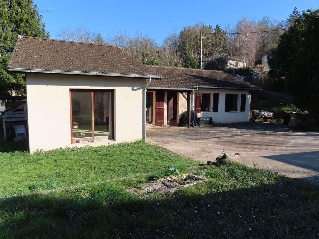 Maison à DIZIMIEU