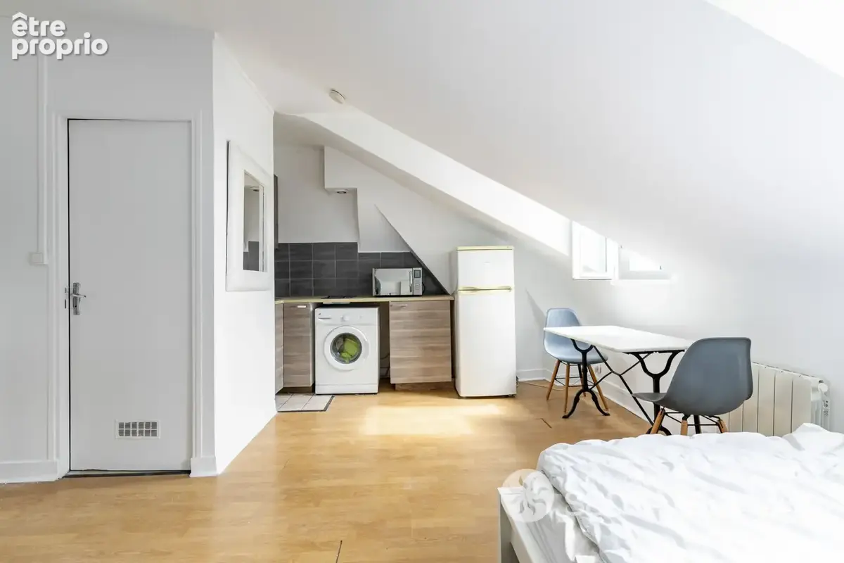 Studio dernier etage vue sans vis a vis - photo 3