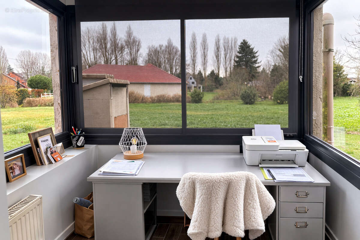 Maison à GROFFLIERS