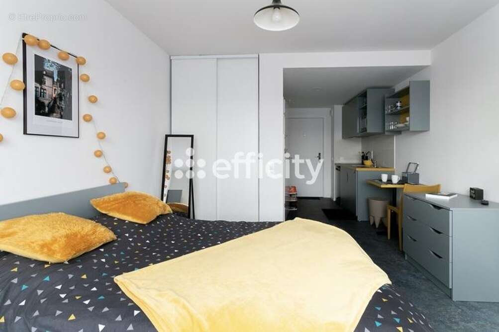 Appartement 25 m² à Aulnoy-Lez-Valenciennes  - photo 9