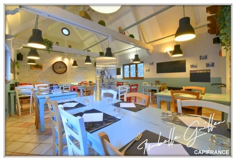 Maison à NERIS-LES-BAINS