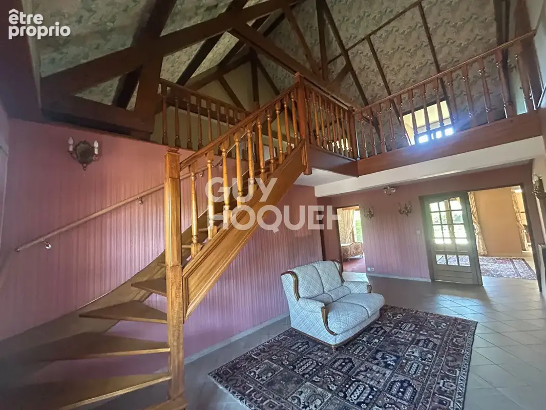 A VENDRE à COULOGNE - Semi plain-pied de 235 M² - 3 chambres - Parcelle de 1 288 M² - Garage. - photo 4