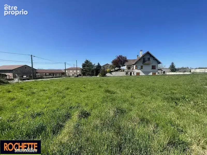 Terrain 1184 m² à Saint-Jodard  - photo 3