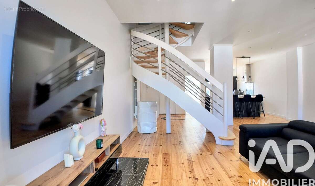 Photo 4 - Appartement à SAINT-ETIENNE