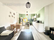 Appartement à UNIEUX