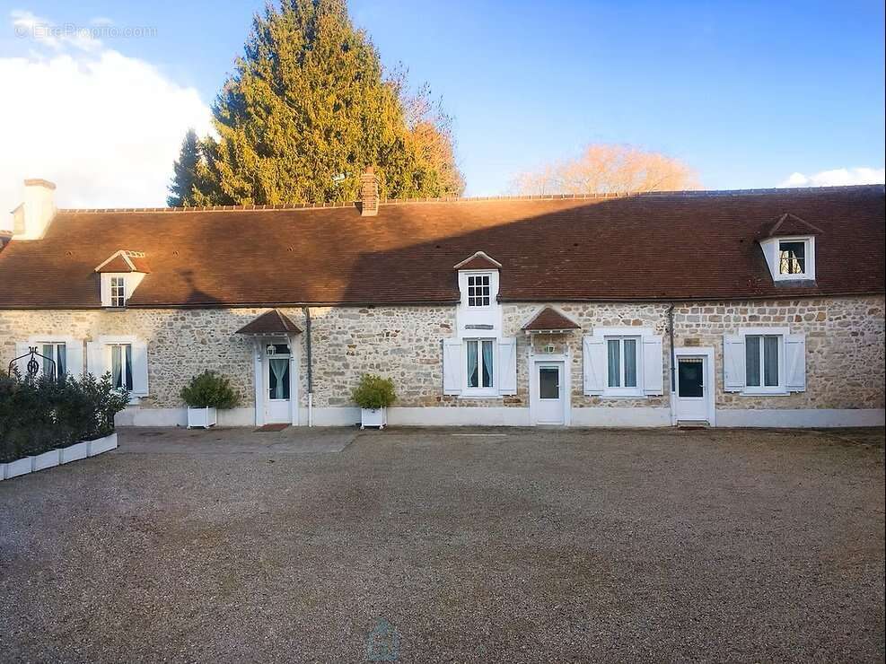 Maison à MOIGNY-SUR-ECOLE