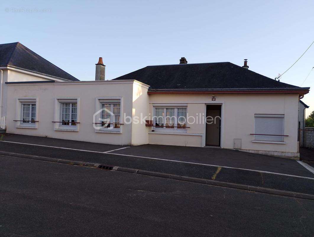Maison à MONDOUBLEAU