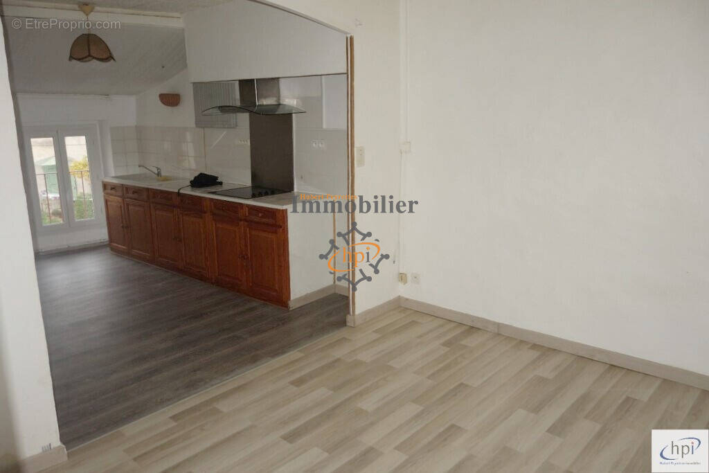 Appartement à SAINT-AFFRIQUE