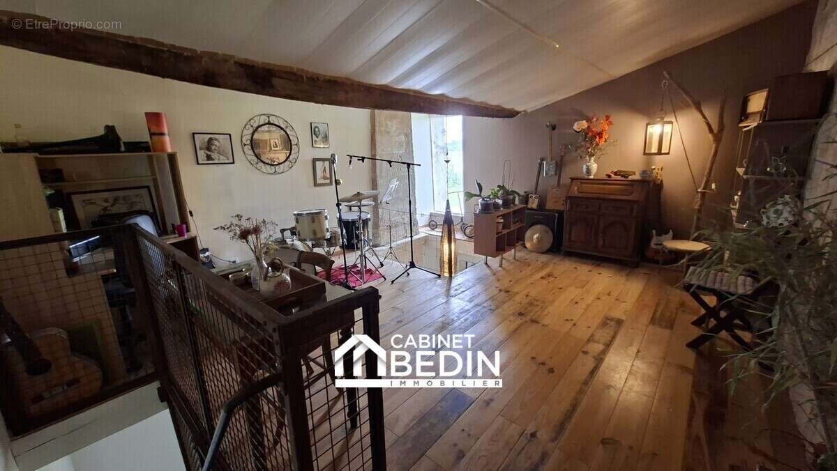 Maison à SAINT-ANDRE-DE-CUBZAC
