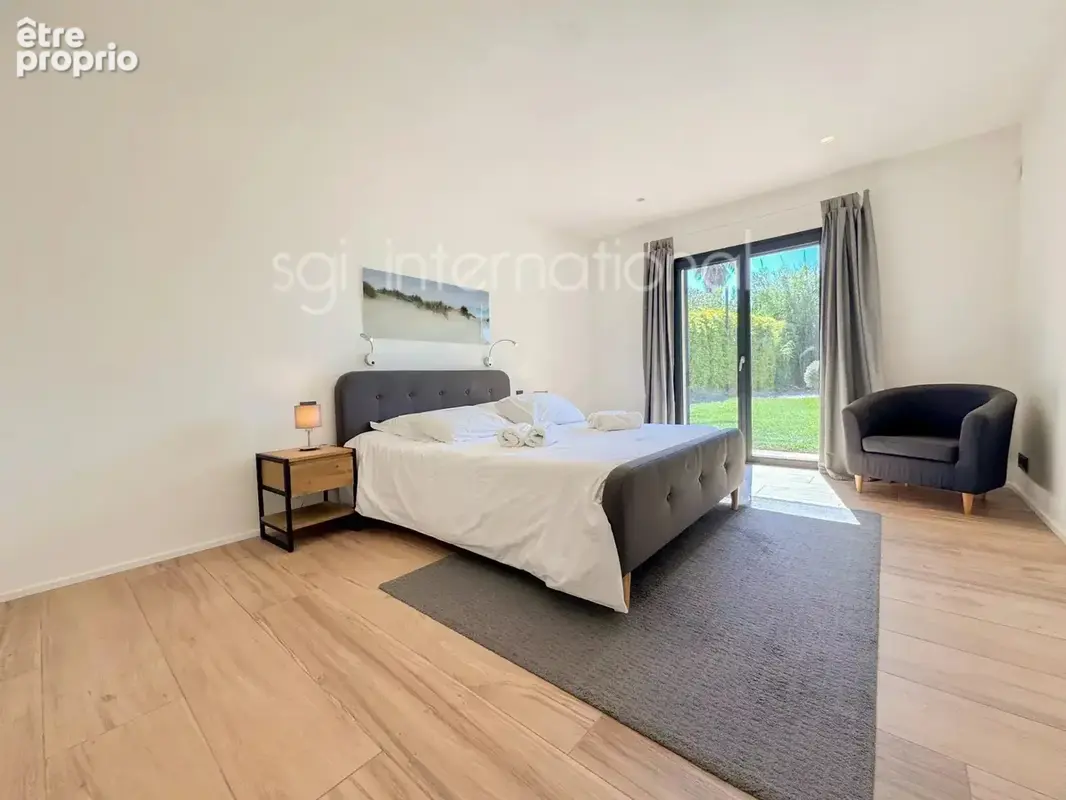 Ref 2370 - saint tropez - villa contemporaine proche centre - photo 12
