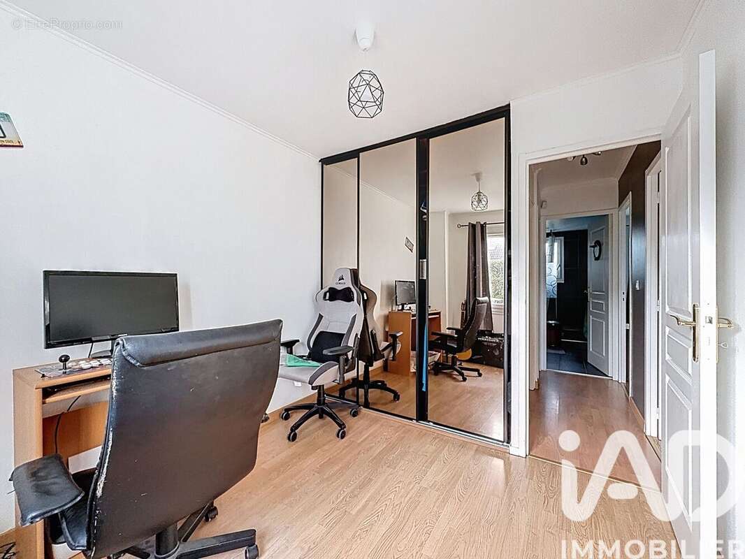 Photo 8 - Maison à VEMARS