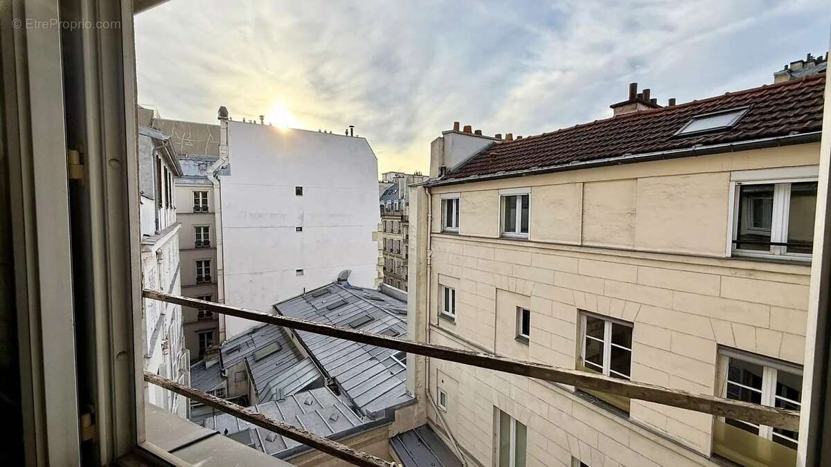 Appartement à PARIS-9E