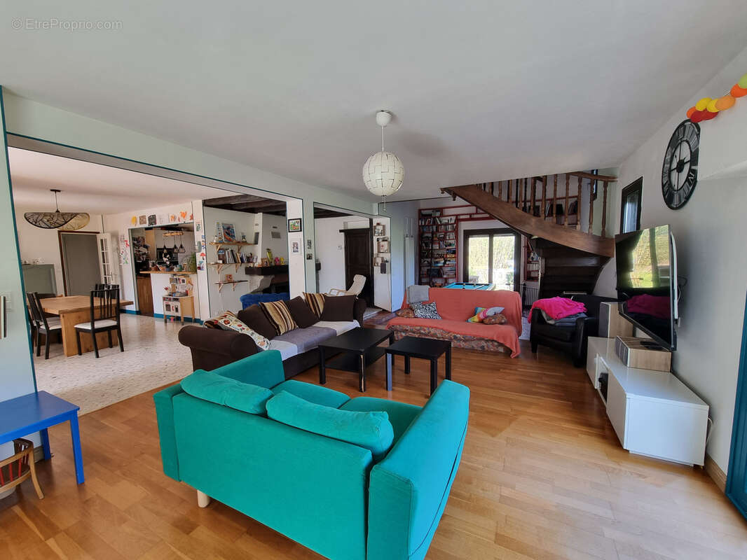 Maison à VERN-SUR-SEICHE