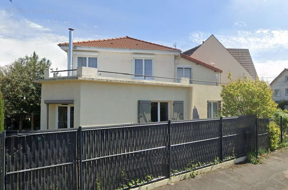 Jolie maison au cœur de la ville d'Ormesson - photo 11