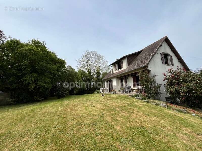 Maison à AUNAY-SUR-ODON