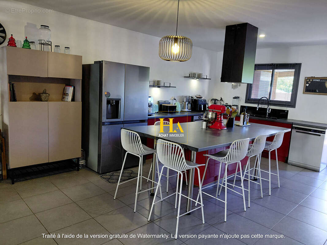 Maison à ENTRE-DEUX