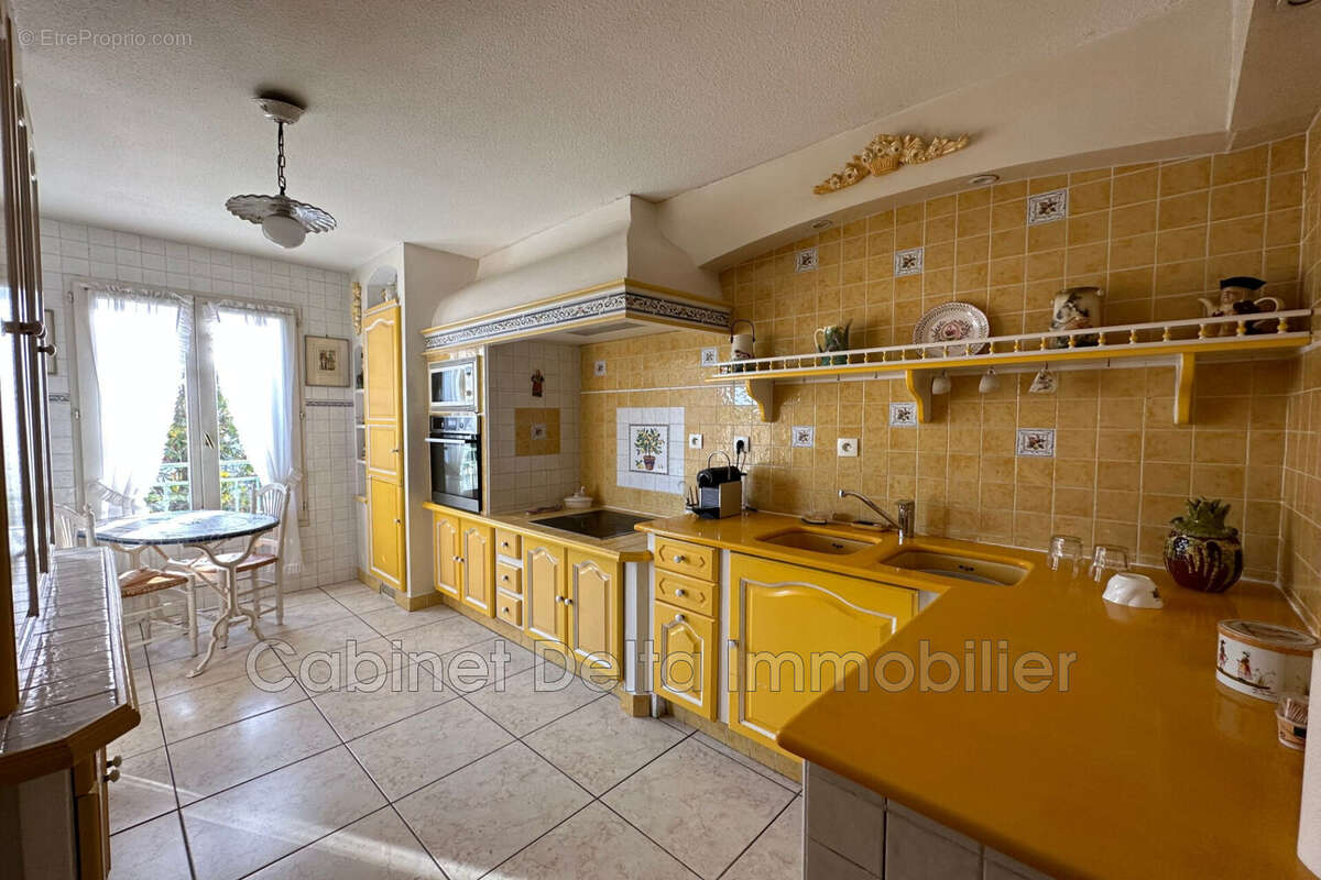 Appartement à SANARY-SUR-MER