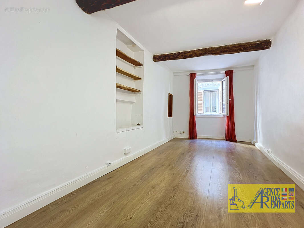 Appartement de caractère 82,95 m2 au cœur de la Vieille Ville - photo 16