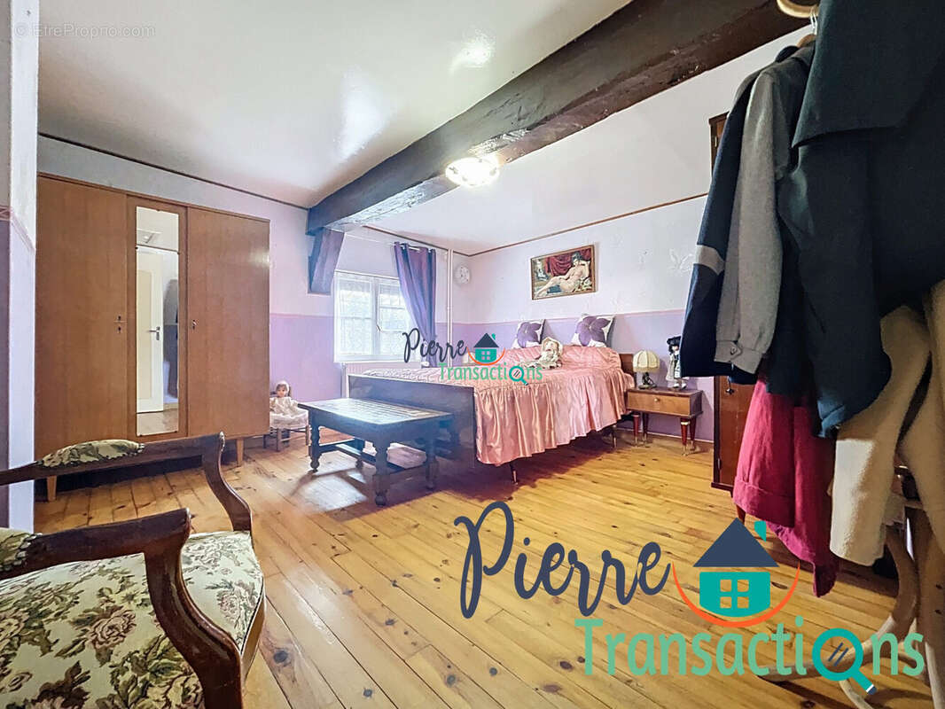 Maison à VILLEQUIER