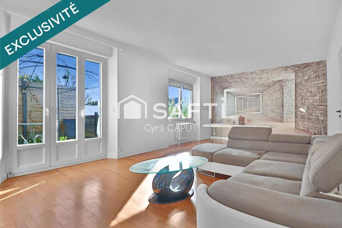 Photo 2 - Maison à AUDUN-LE-ROMAN