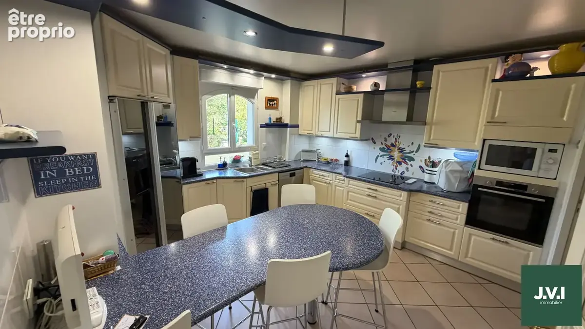 A VENDRE Maison Deuil La Barre 7 pièce(s) 164 m2 - photo 5