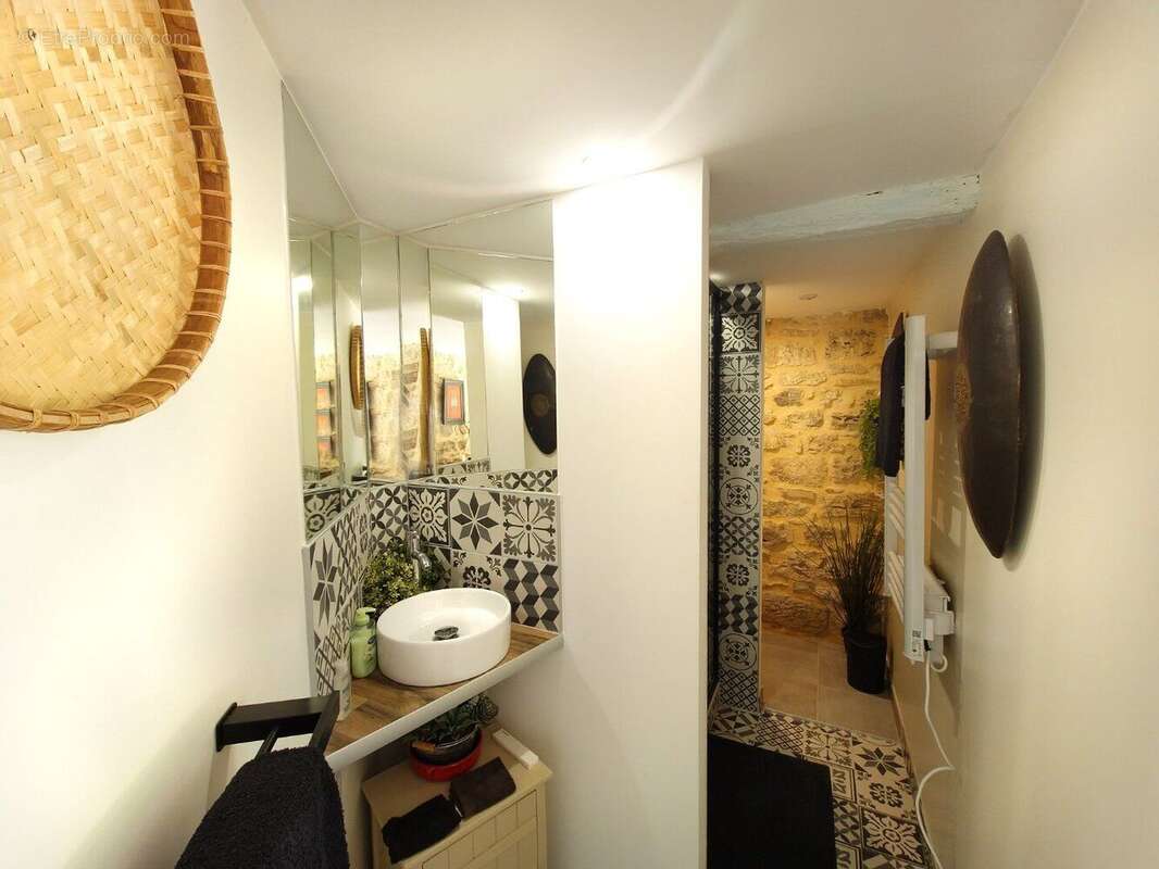 Belle maison en pierres dans un hameau calme - photo 14