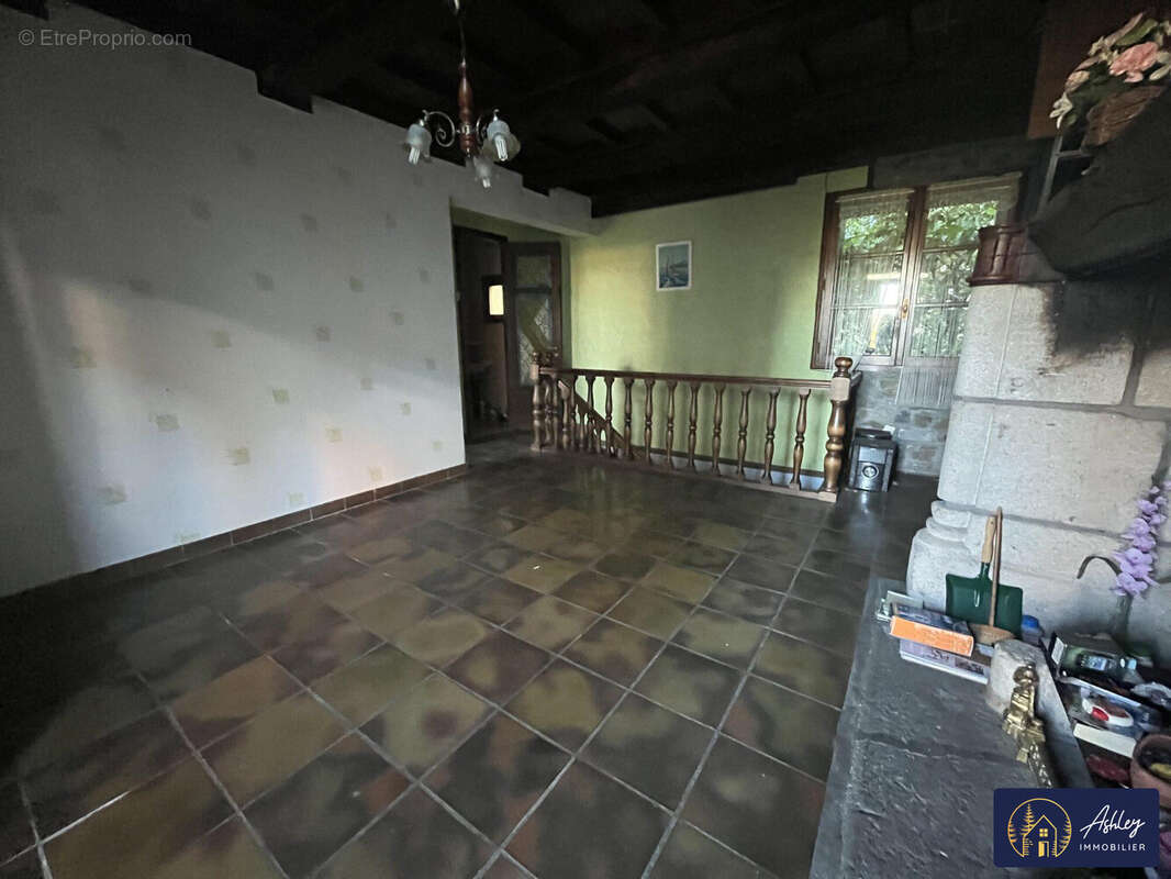 Maison 5 pièces SAIGNES
