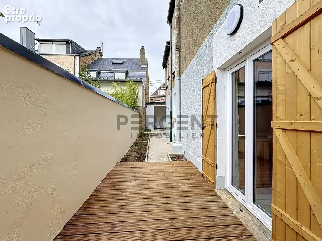 Appartement 68 m² à Charleville-Mezieres  - photo 8