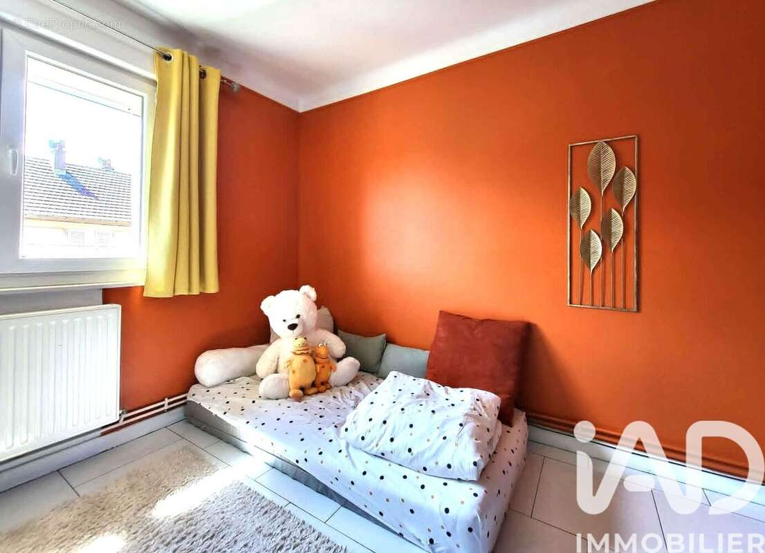 Appartement 72 m² à Roncourt  - photo 3