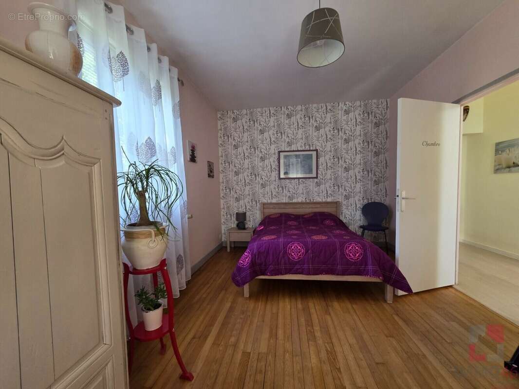 Maison à ANGLARS-JUILLAC