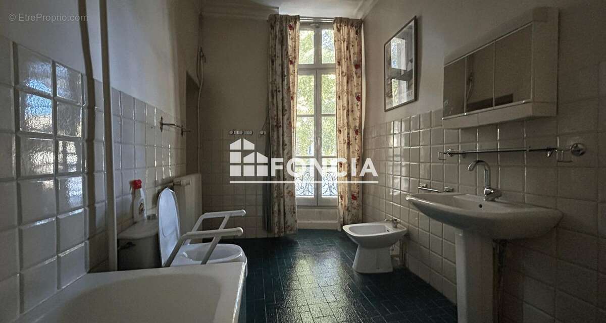 Appartement à NIMES