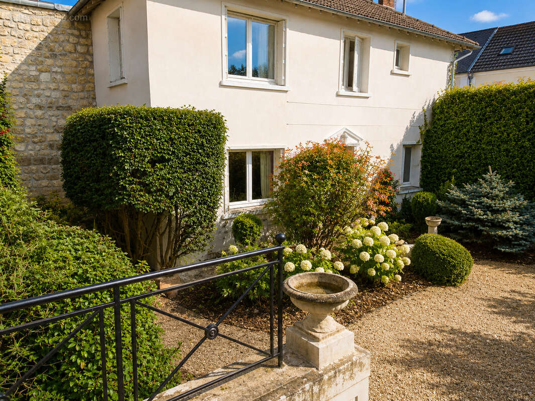 Maison à L'ISLE-ADAM