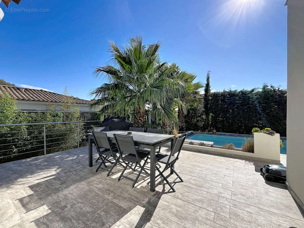 Maison à FREJUS