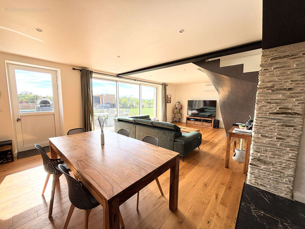 Maison à SAINT-MELAINE-SUR-AUBANCE