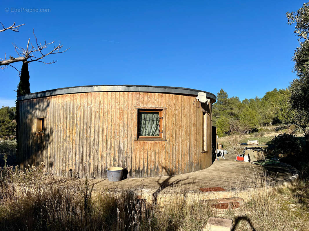 Maison à SAINT-PIERRE-DES-CHAMPS