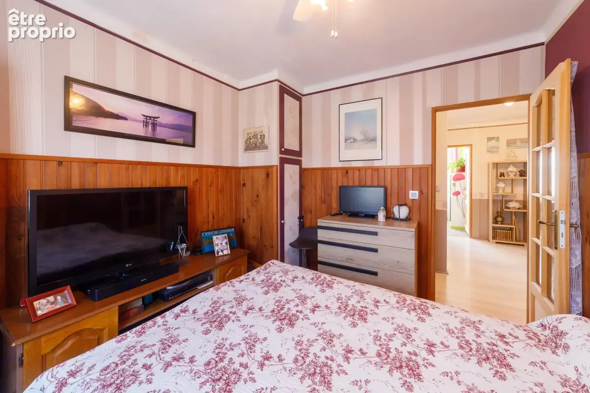 Maison 6 Pièces - Le muy Proche du centre et des Commerces au calme - photo 14